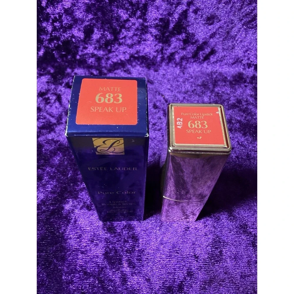 ESTEE LAUDER LIPSTICK 823 SPEAK‎ UP Pure Color Matte ~ NIB
